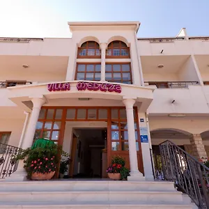 https://hotel-meduza.hotelinzadar.com